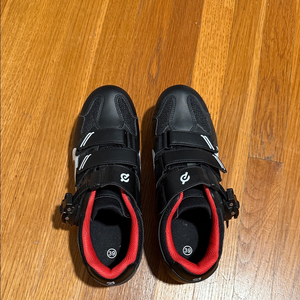 PELOTON Black and Red Stationary Bike Shoes - Size 39